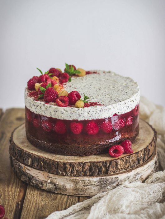 tarta_frambuesas_nata_semillas_amapola-12